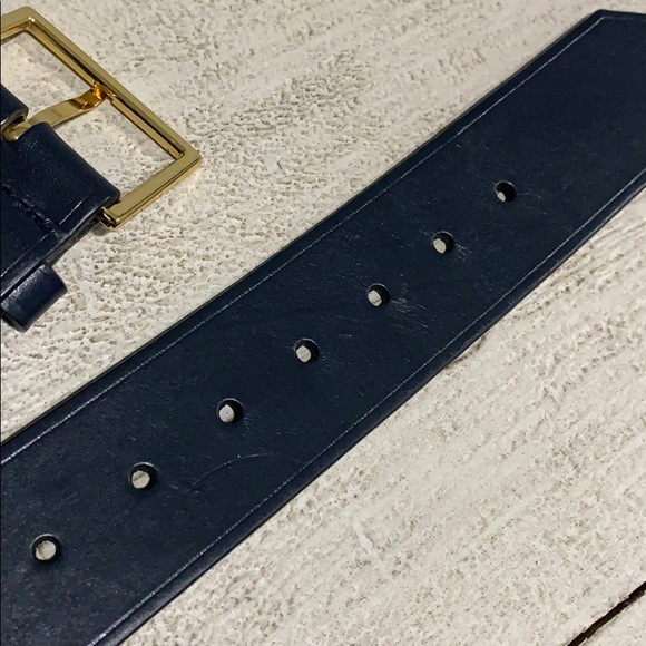 Authentic Tory Burch blue navy leather belt - Picture 5 of 7